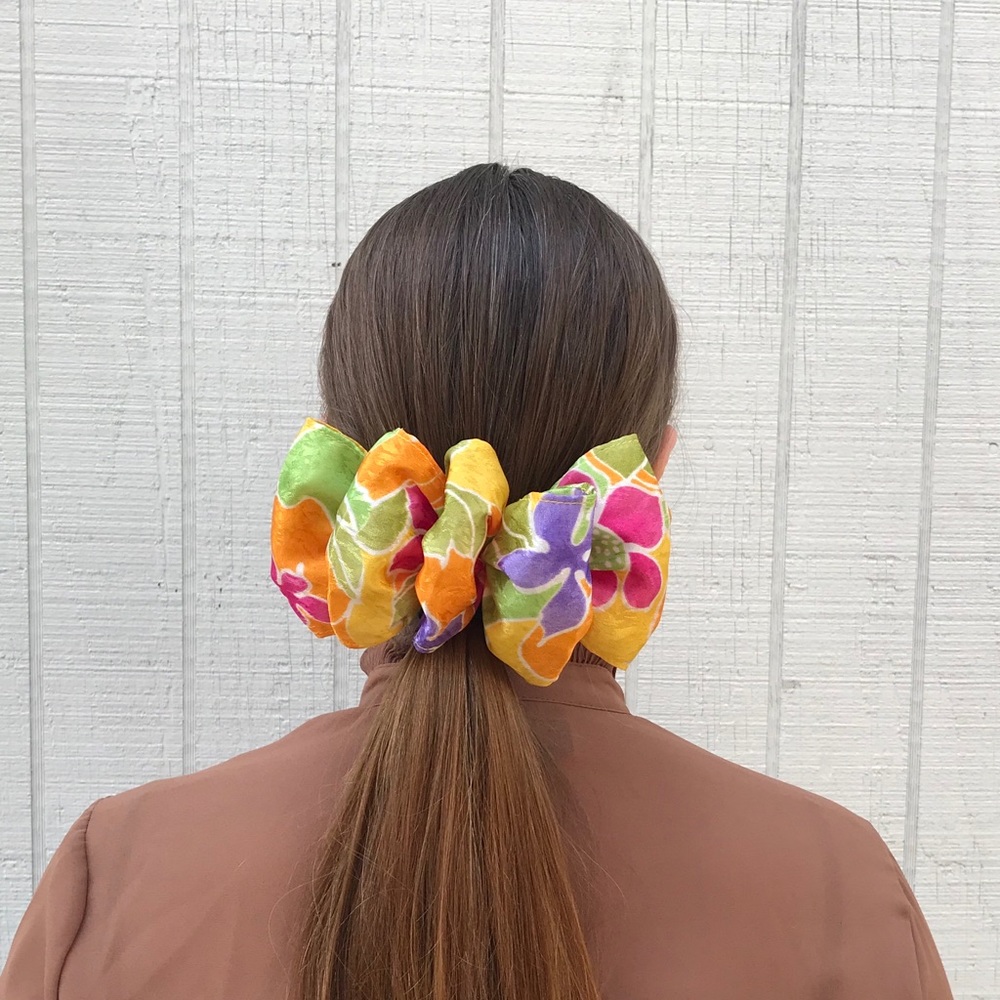 Vintage hair bow